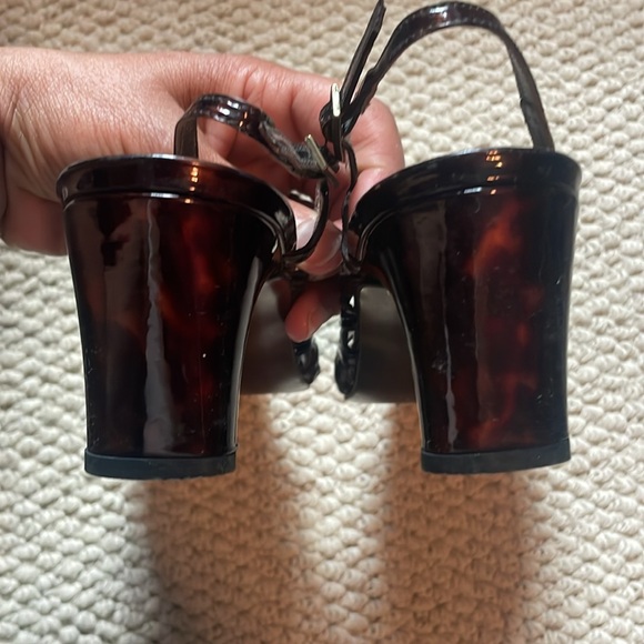 Stuart weitzman —size 8 narrow sling sandals. - Picture 4 of 6